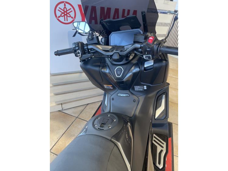 YAMAHA XP T-MAX 560 TECH MAX