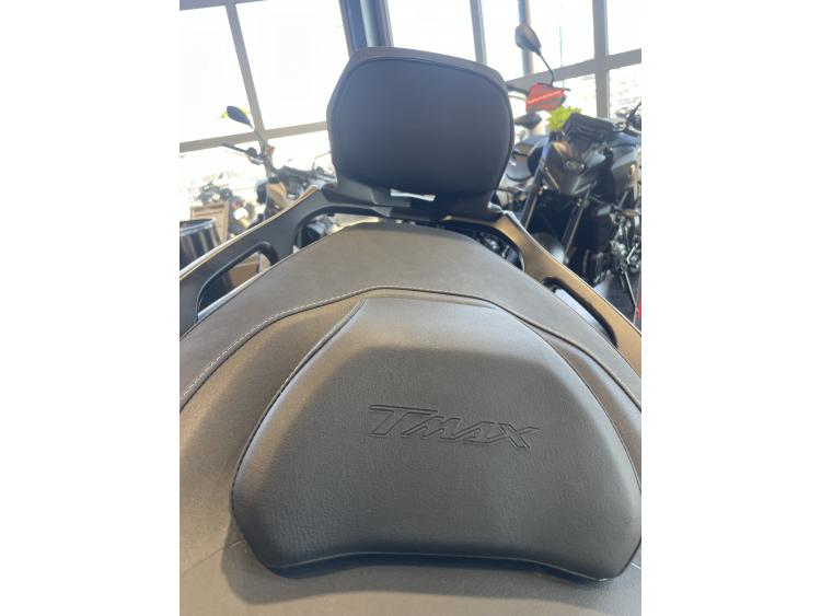 YAMAHA XP T-MAX 560 TECH MAX