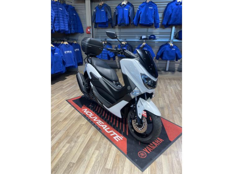 YAMAHA NMAX 125