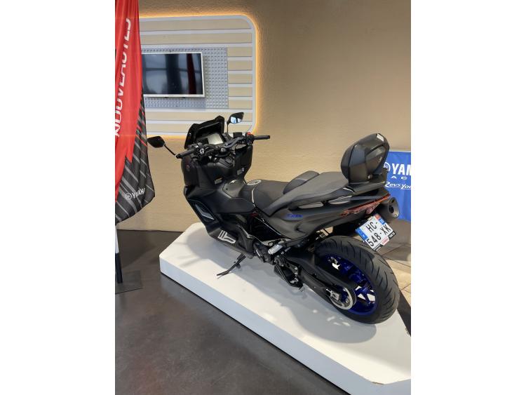YAMAHA XP T-MAX 560
