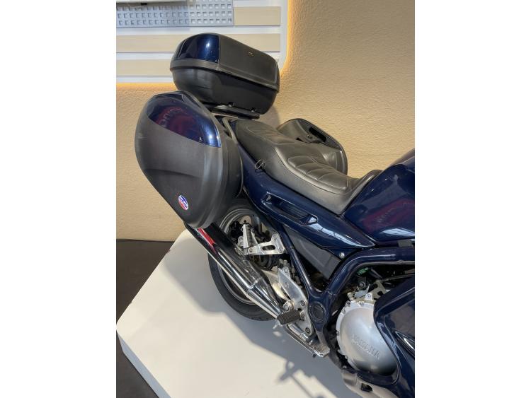 YAMAHA DIVERSION 900 