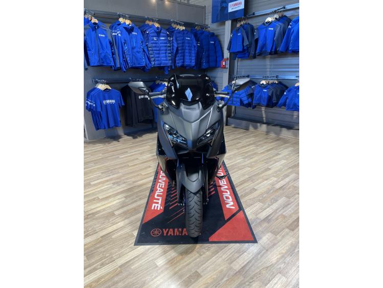 YAMAHA XP T-MAX 560
