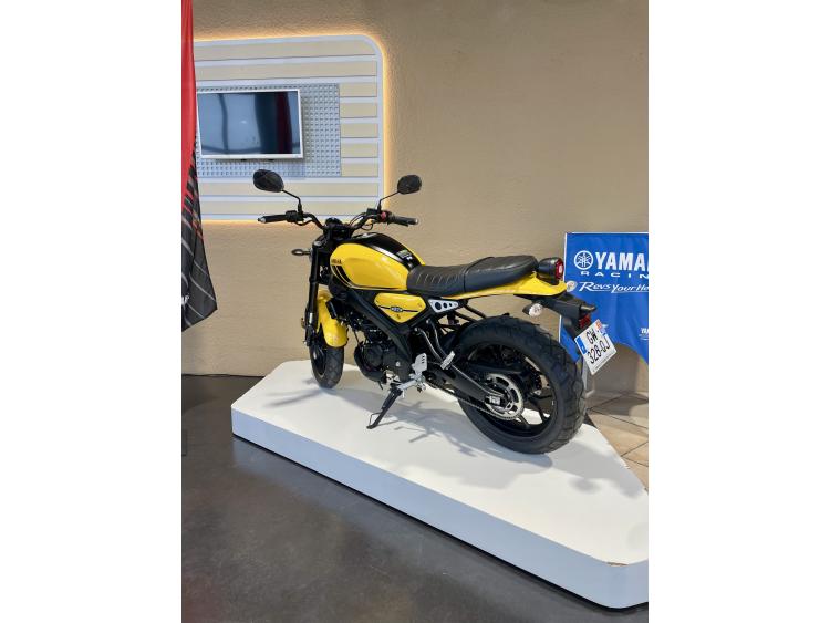 YAMAHA XSR 125