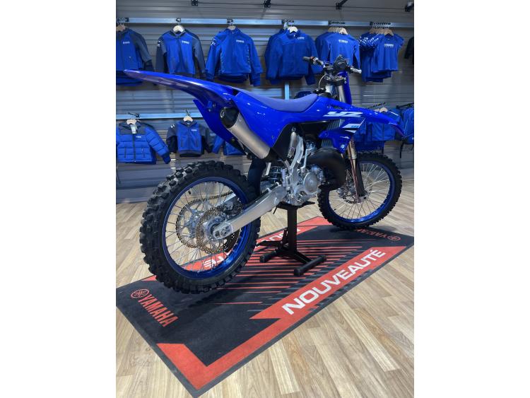 YAMAHA YZ 125