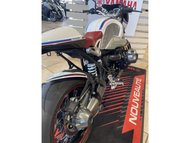 BMW R Nine T 1200 série limited  (58/90 ) café Racer