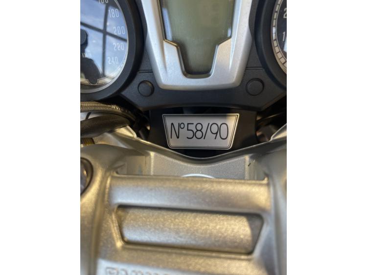 BMW R Nine T 1200 série limited  (58/90 ) café Racer